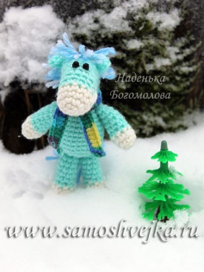вязаная лошадка крючком